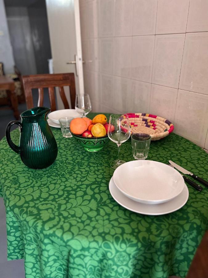 Bed & Breakfast In Designer Appartement Casablanca Exterior photo